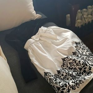 A cute black and white formal dress. Size 9/10